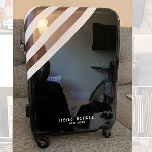 **NWT** HENRI BENDEL LUGGAGE- COLLECTOR’S PIECE!